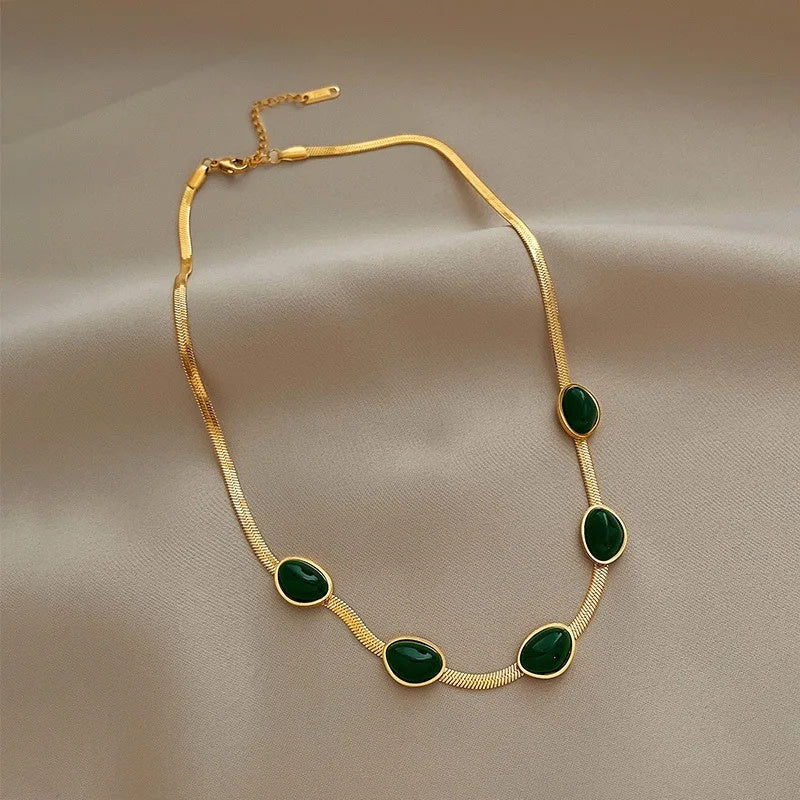Green Stone Crystal Snake Chain Necklace: Boho Fashion Jewelry Gift